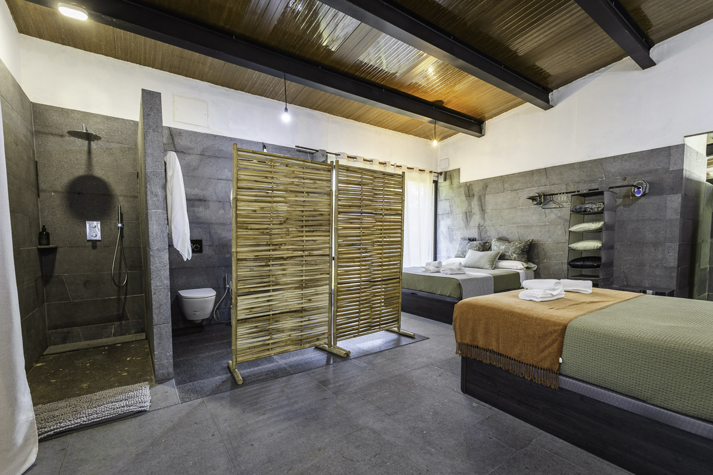 Dormitorio 3, también diáfano con pantallas de bambú